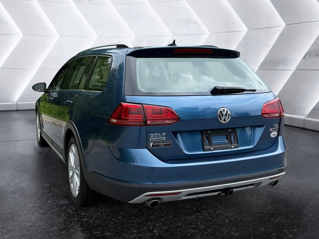 2017 Volkswagen Golf Alltrack Base