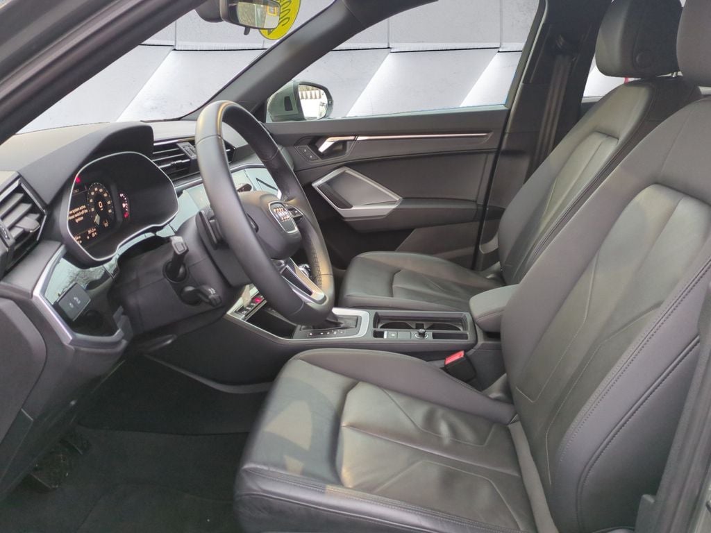 2025 Audi Q3 S line Premium