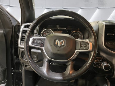 2022 RAM 1500 Big Horn Quad Cab 4x4 6'4" Box