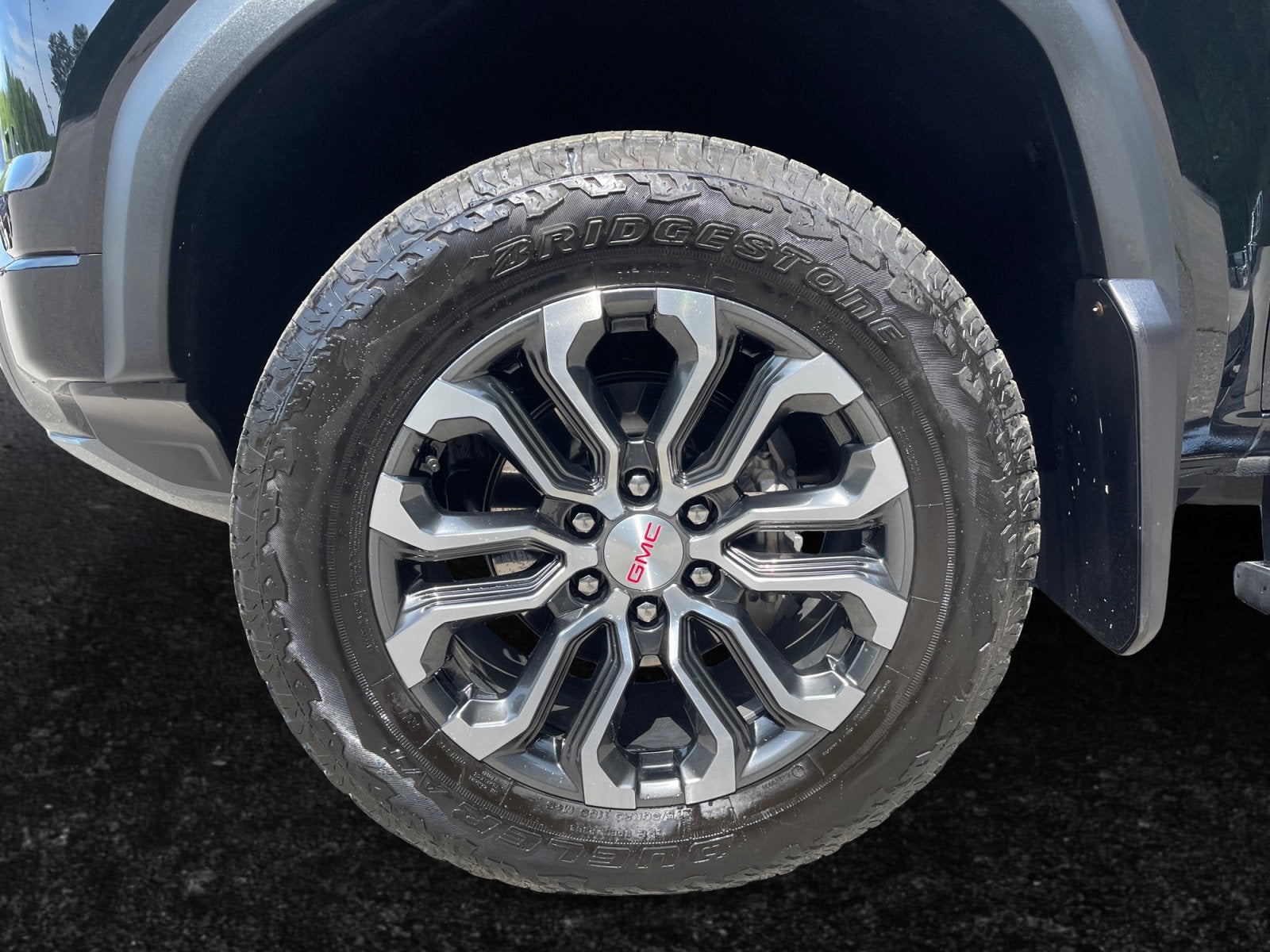 2025 GMC Canyon Denali