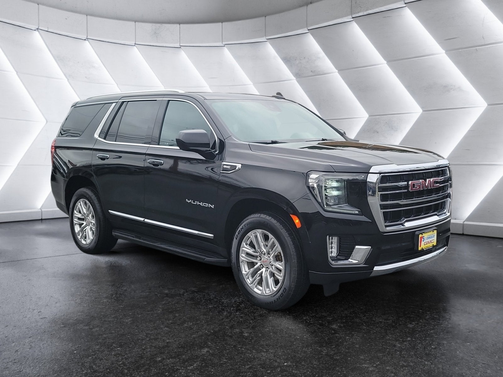2023 GMC Yukon SLT