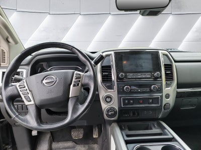 2023 Nissan Titan SV