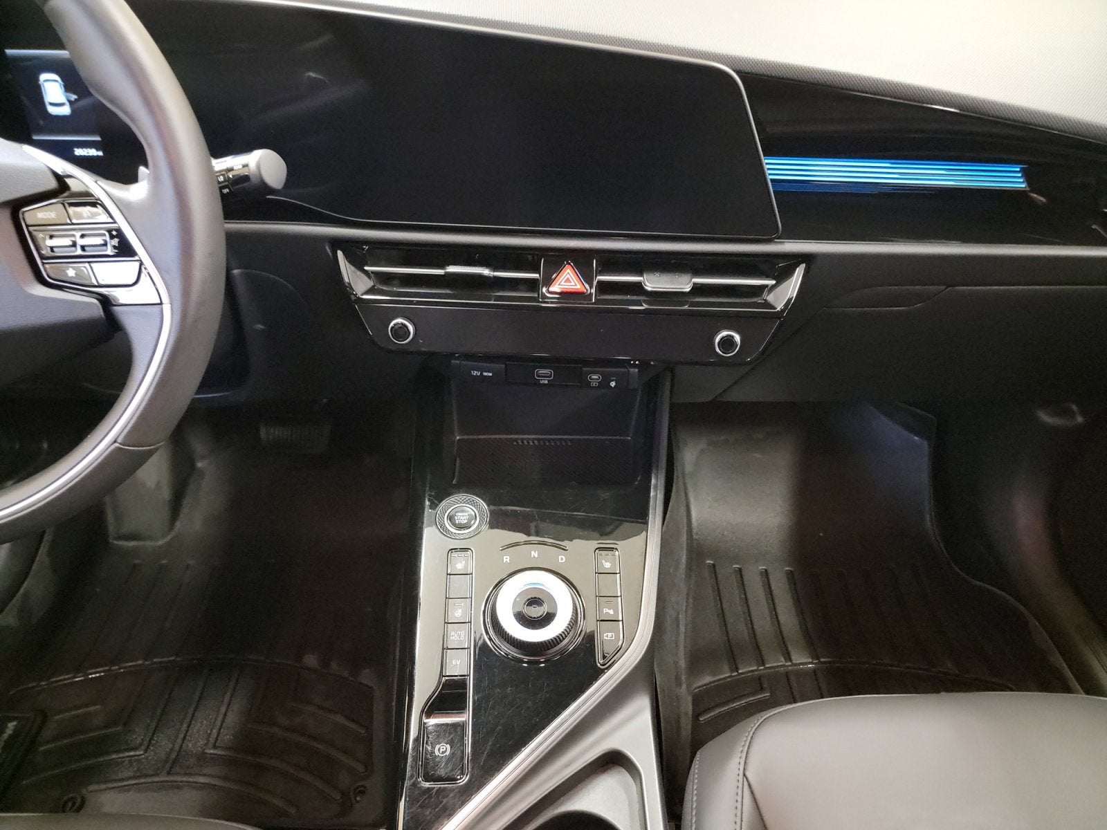 2023 Kia Niro Plug-In Hybrid EX