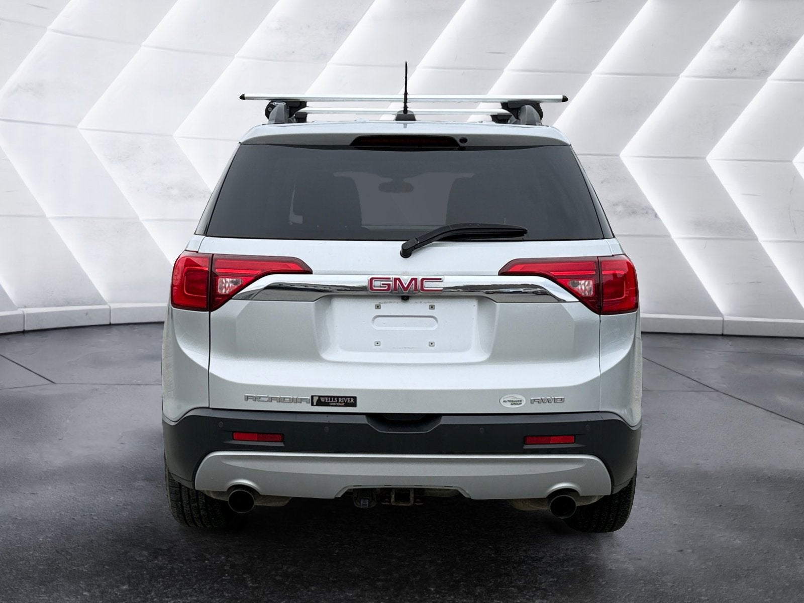 2017 GMC Acadia SLE