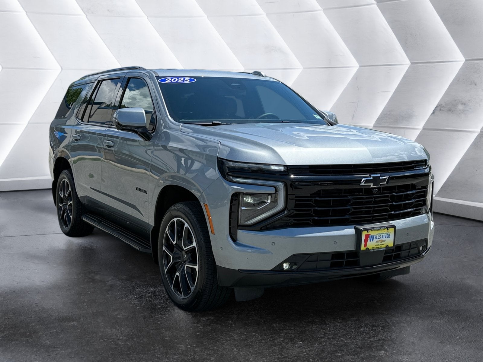 2025 Chevrolet Tahoe RST