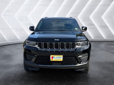 2027 Jeep Grand Cherokee Laredo X