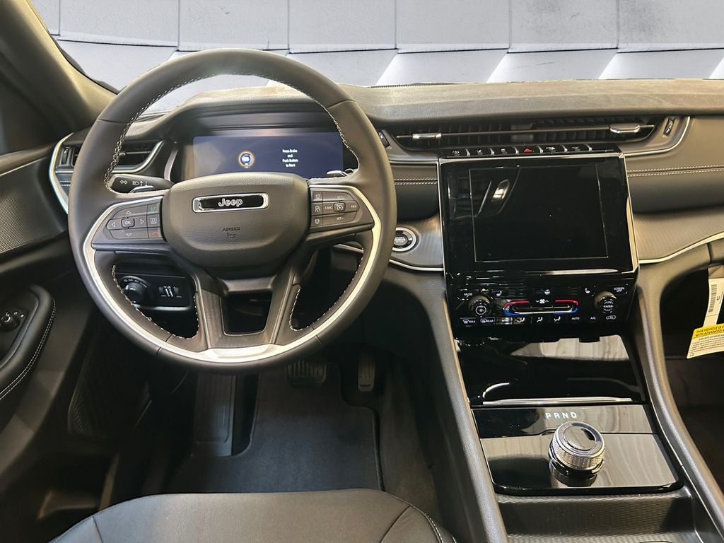 2025 Jeep Grand Cherokee Laredo X