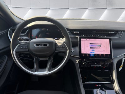 2027 Jeep Grand Cherokee Laredo X