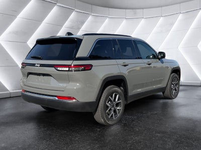 2027 Jeep Grand Cherokee Laredo X