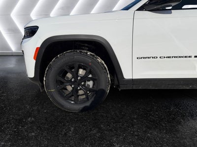 2026 Jeep Grand Cherokee Laredo