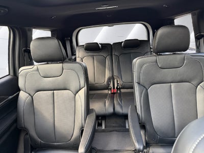 2027 Jeep Grand Cherokee L Limited Reserve