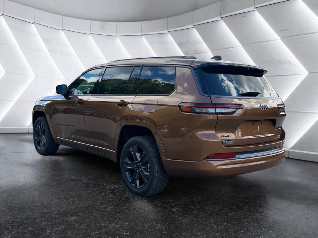 2027 Jeep Grand Cherokee L Limited Reserve