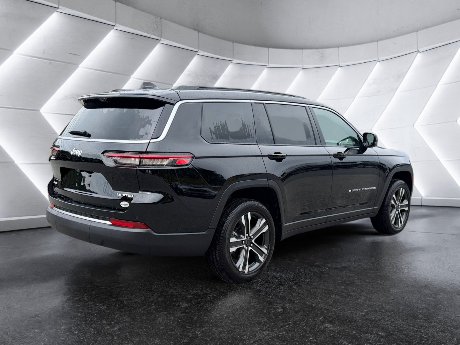 2027 Jeep Grand Cherokee L Limited