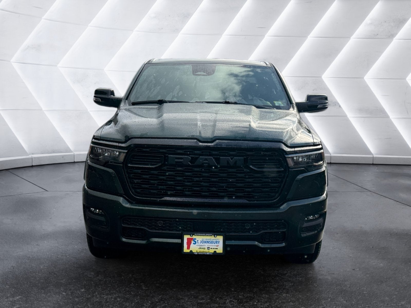 2027 RAM 1500 Big Horn/Lone Star