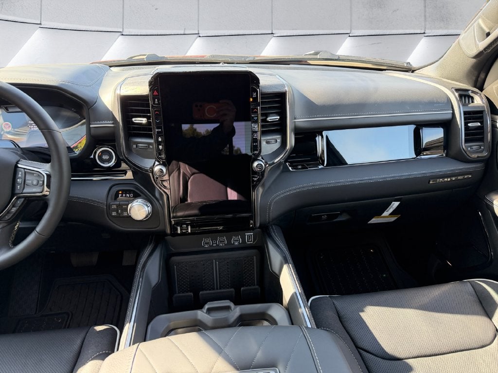 2027 RAM 1500 Limited