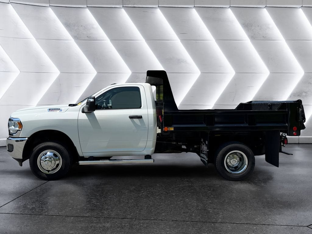 2024 RAM 3500 Chassis Cab Tradesman