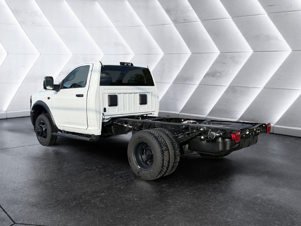 2027 RAM 3500 Chassis Cab Tradesman
