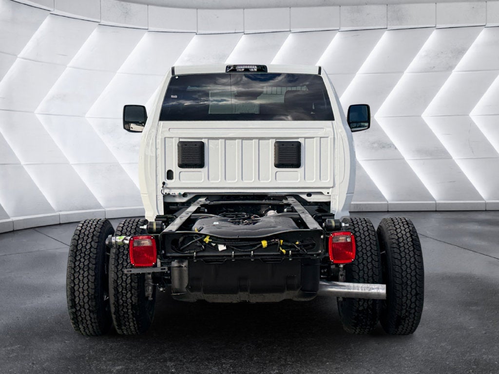 2027 RAM 3500 Chassis Cab Tradesman