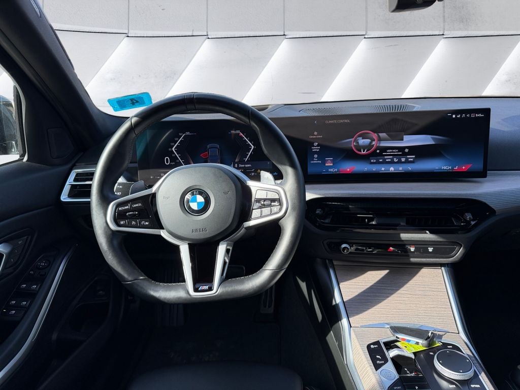 2025 BMW 3 Series 330i xDrive