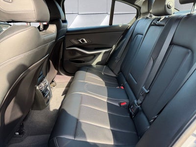 2025 BMW 3 Series 330i xDrive