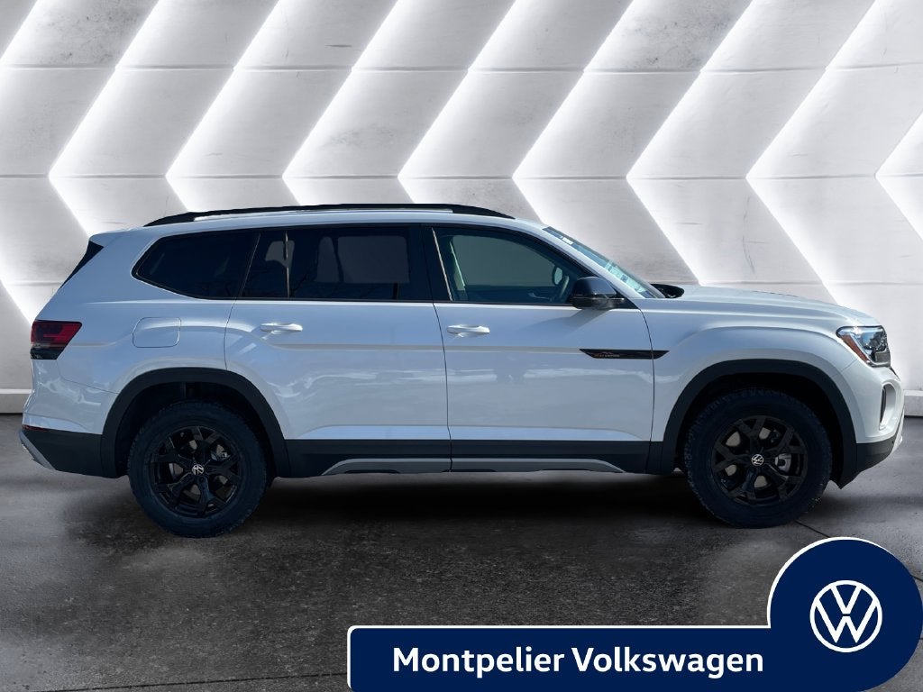 2026 Volkswagen Atlas Peak Edition