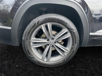 2021 Volkswagen Atlas 3.6L V6 SE w/Technology R-Line