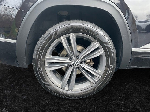 2021 Volkswagen Atlas 3.6L V6 SE w/Technology R-Line