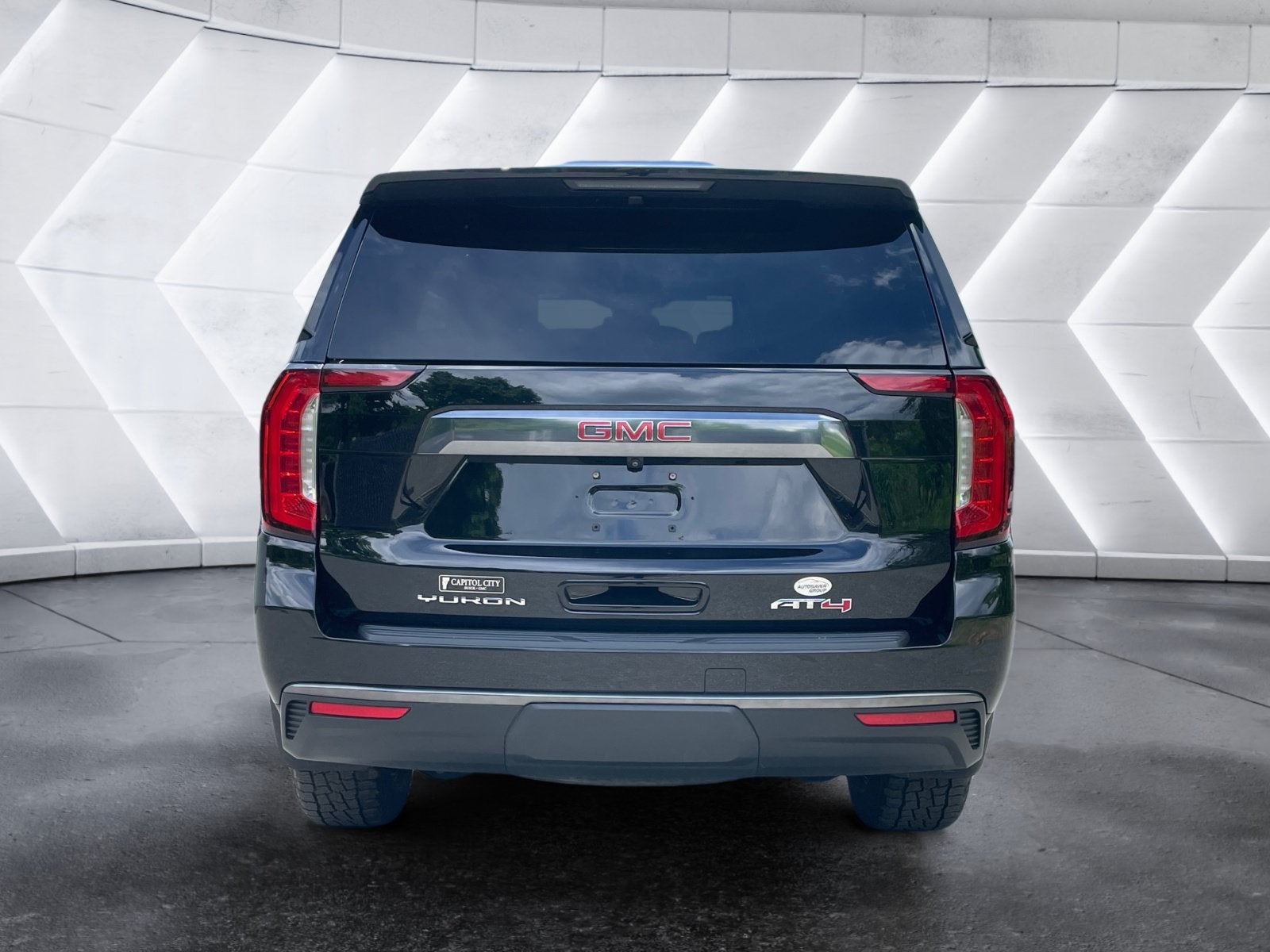 2023 GMC Yukon AT4