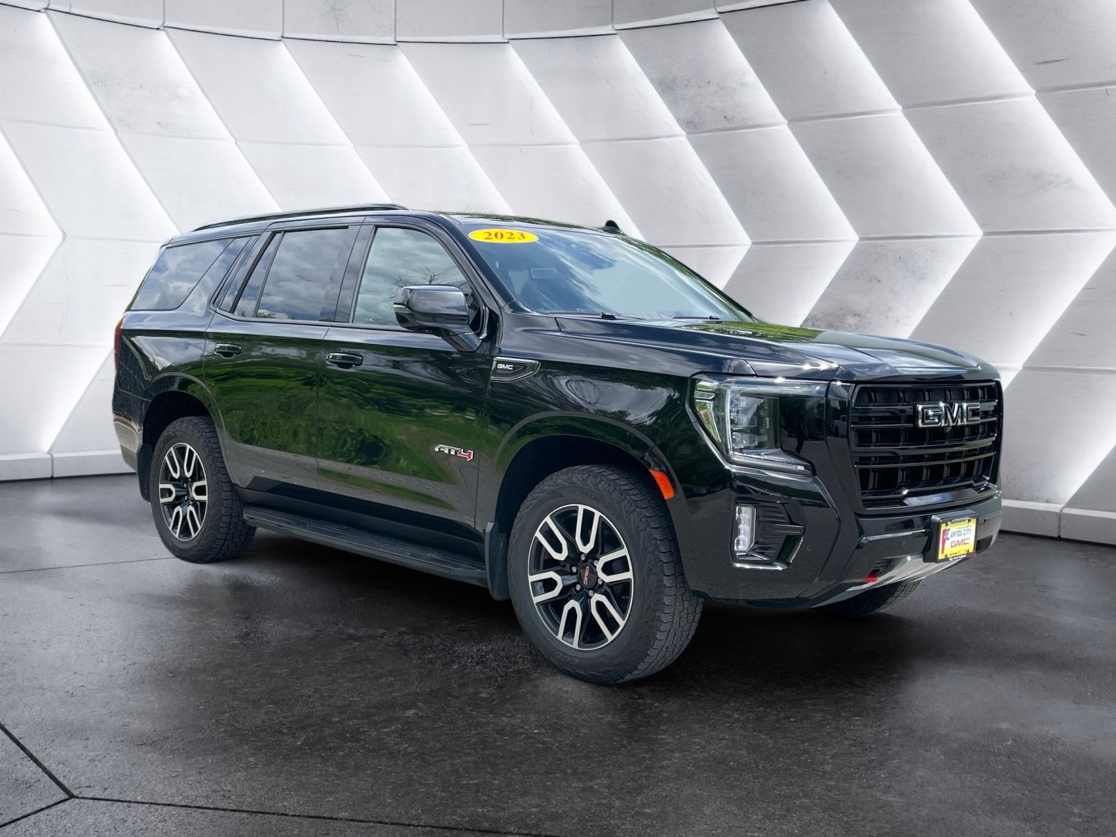 2023 GMC Yukon AT4