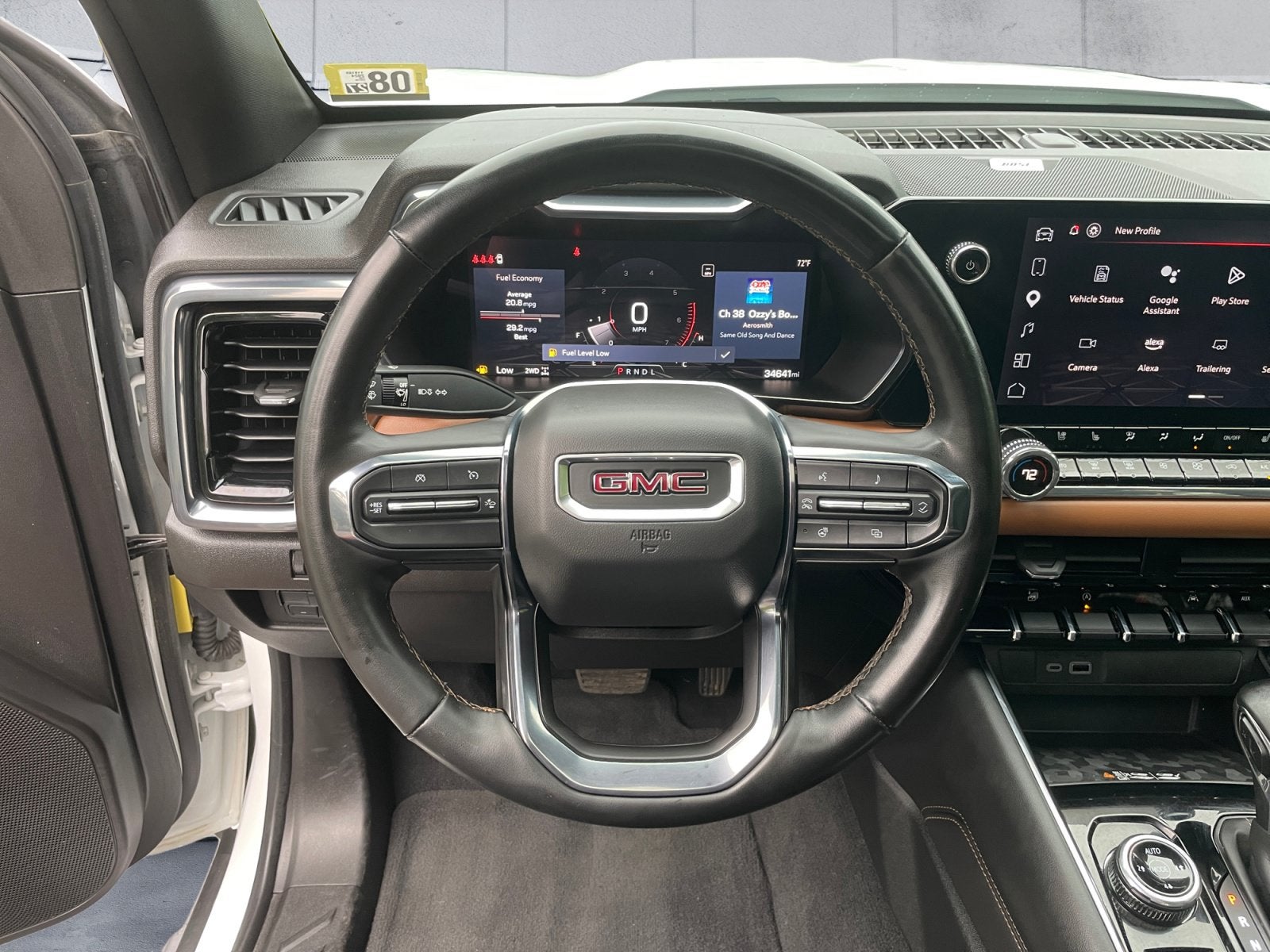 2024 GMC Canyon AT4