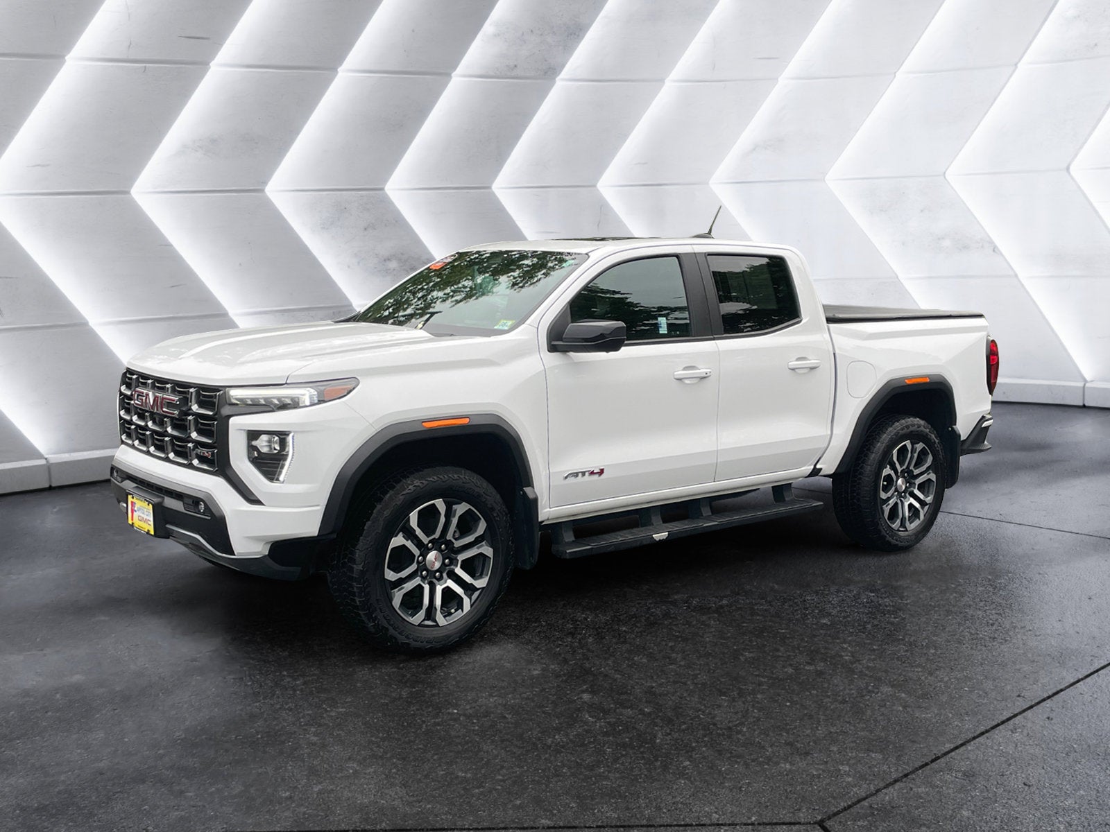 2024 GMC Canyon AT4