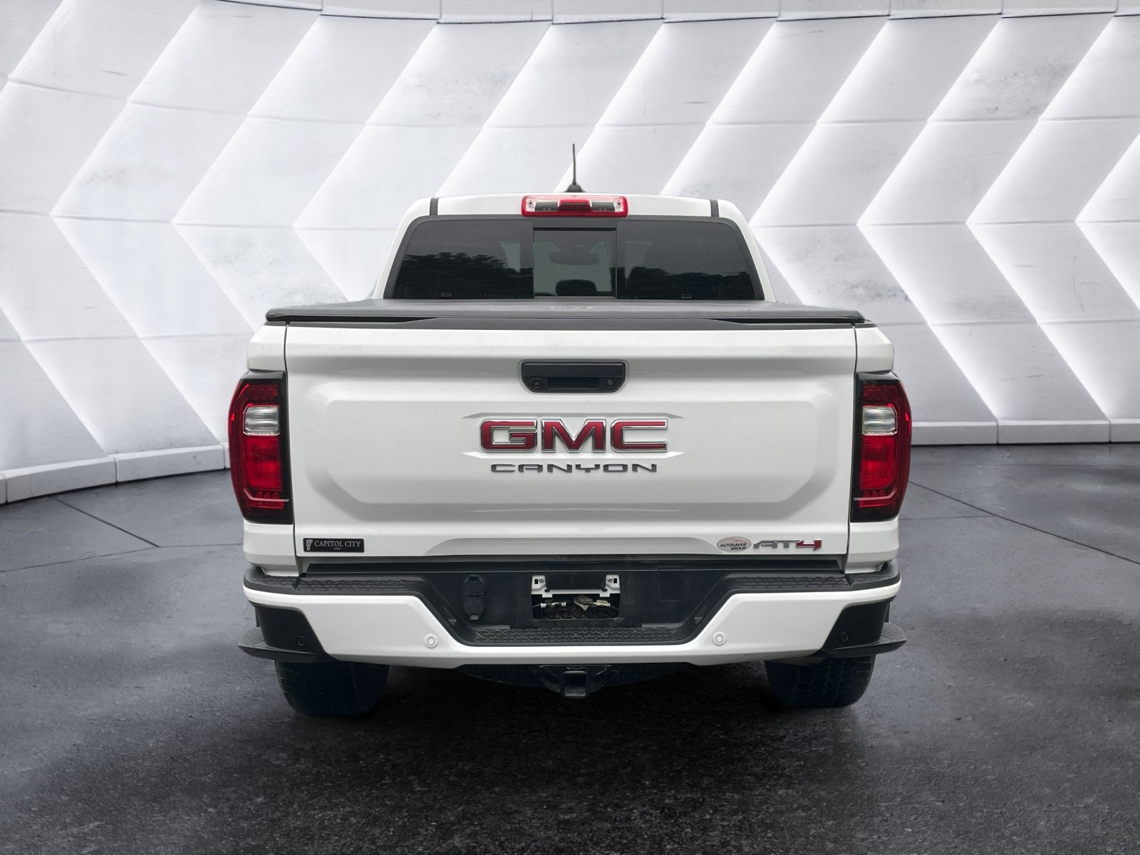 2024 GMC Canyon AT4