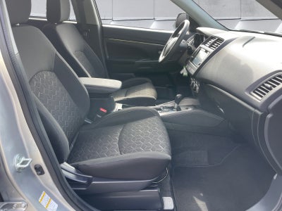 2025 Mitsubishi Outlander Sport S