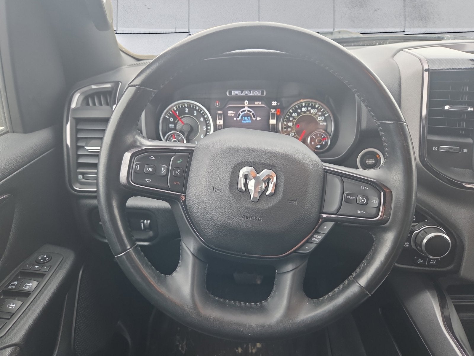 2021 RAM 1500 Big Horn Quad Cab 4x4 6'4" Box