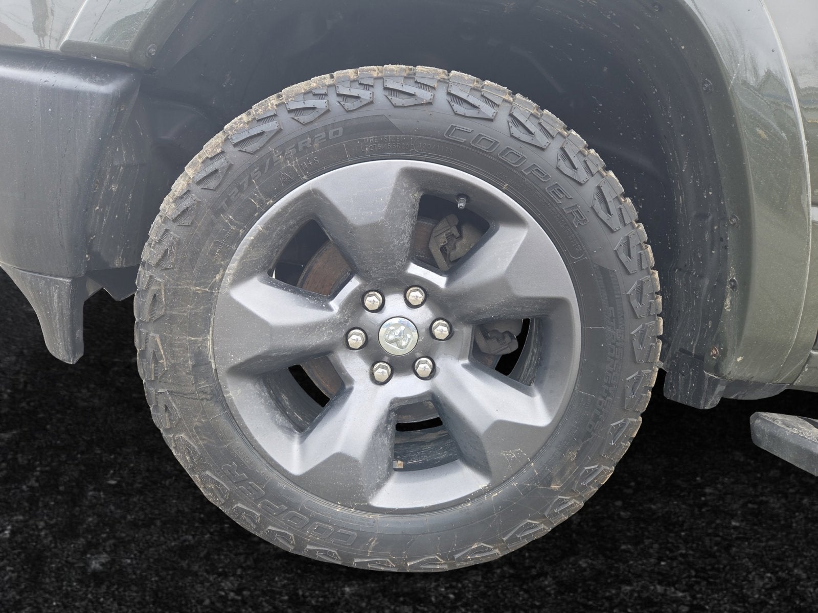 2021 RAM 1500 Big Horn Quad Cab 4x4 6'4" Box