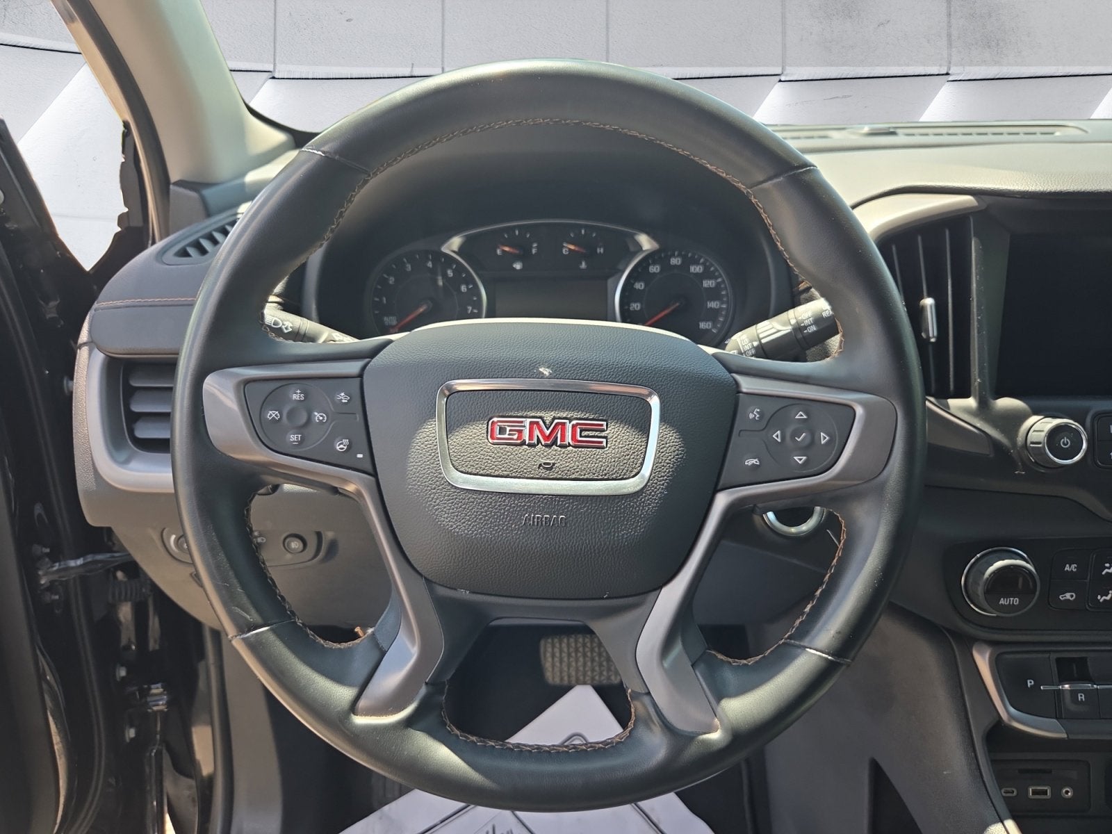 2023 GMC Terrain AT4