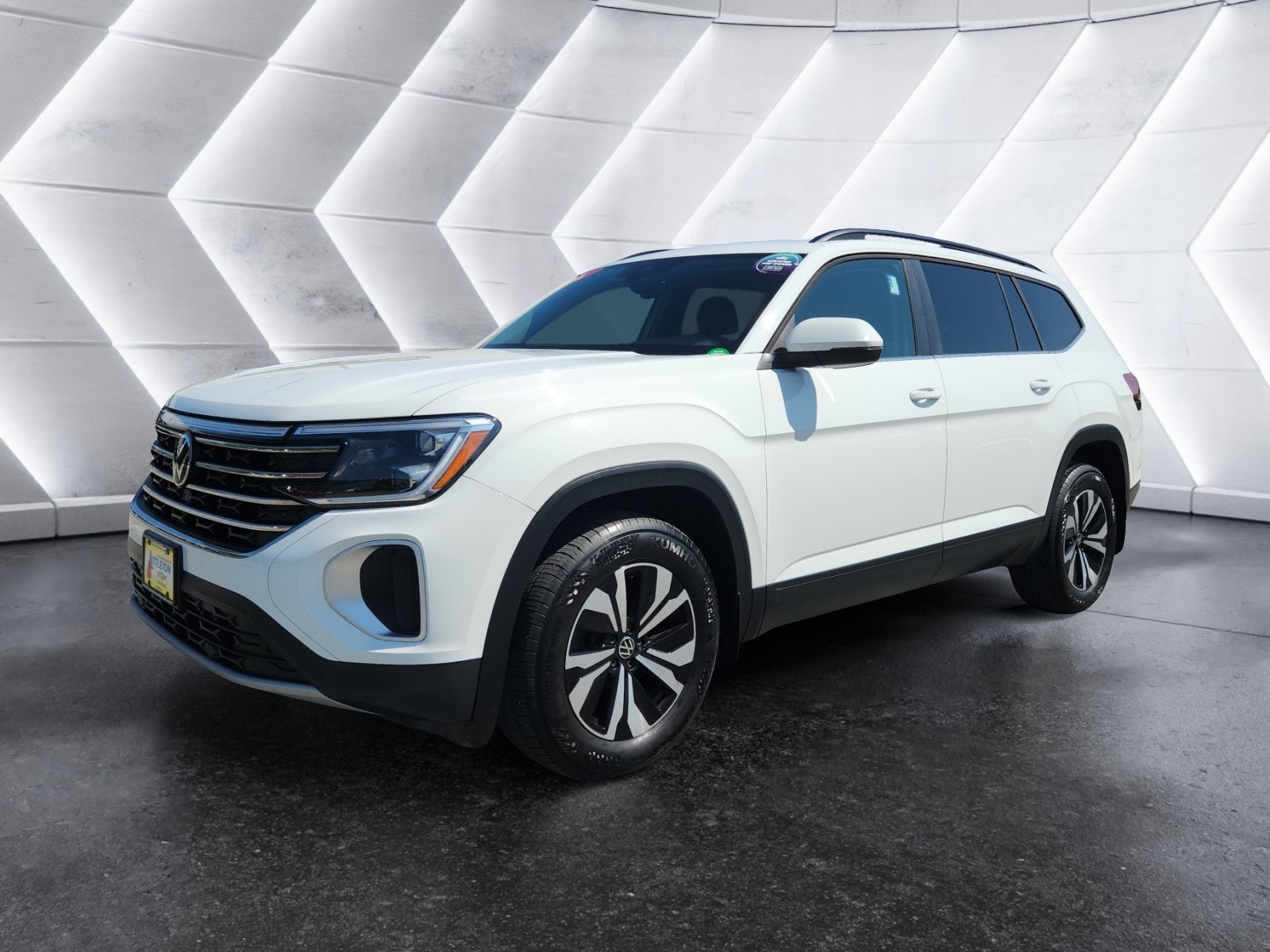 2024 Volkswagen Atlas 2.0T SE