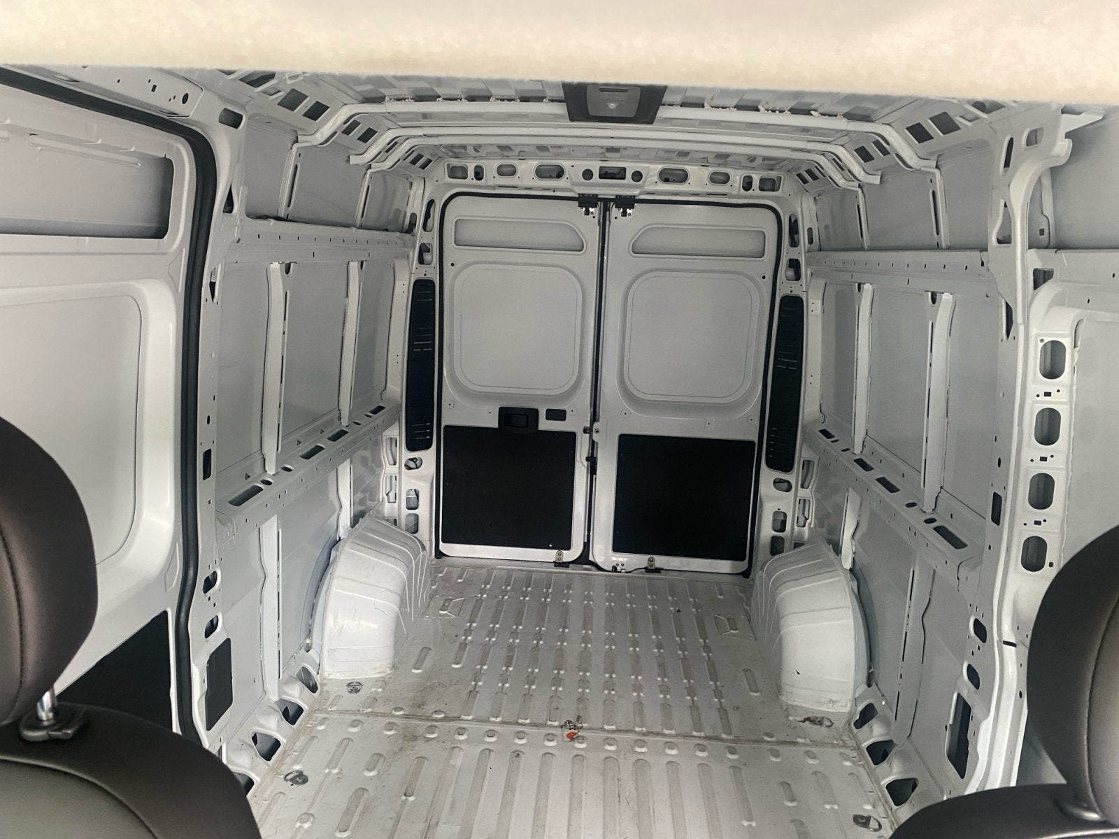 2026 RAM ProMaster Cargo Van Tradesman