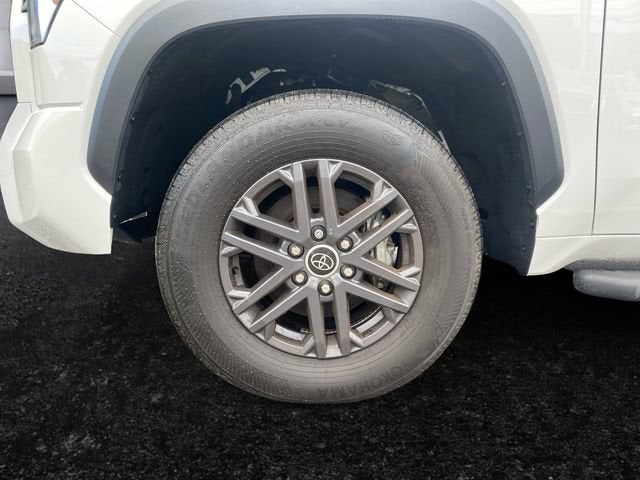 2024 Toyota Tundra 4WD SR5