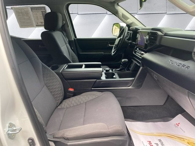 2024 Toyota Tundra 4WD SR5