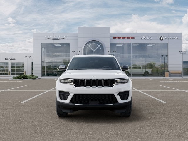 2027 Jeep Grand Cherokee Laredo X
