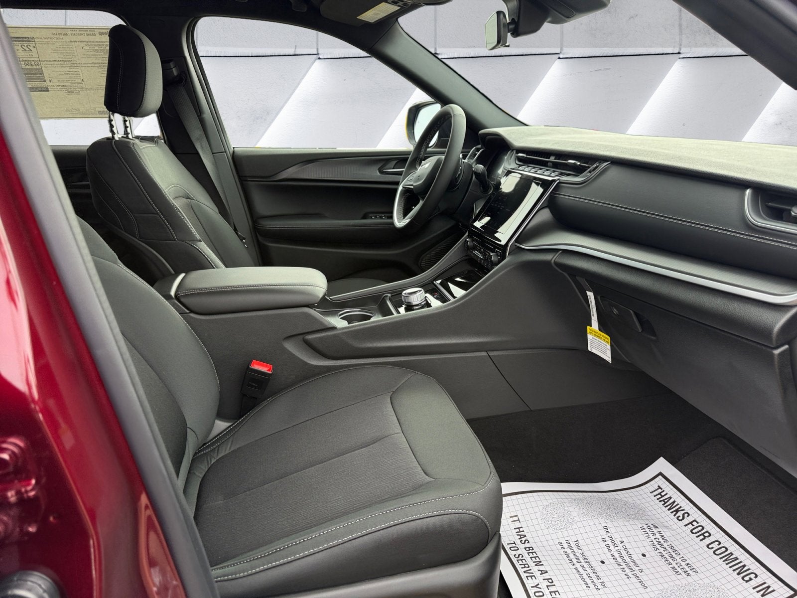 2026 Jeep Grand Cherokee Laredo