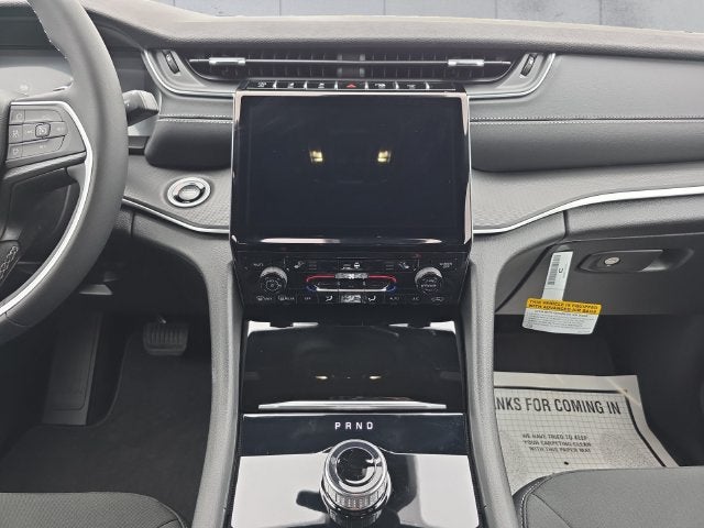 2027 Jeep Grand Cherokee Laredo X
