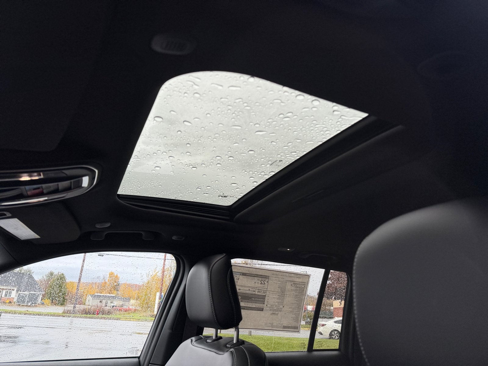 2027 Jeep Grand Cherokee Laredo Altitude
