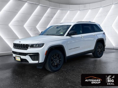 2026 Jeep Grand Cherokee Laredo Altitude