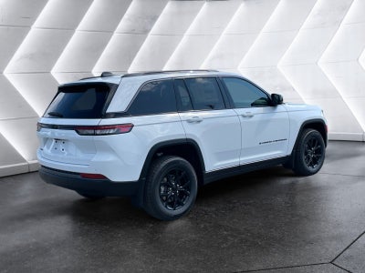 2026 Jeep Grand Cherokee Laredo Altitude