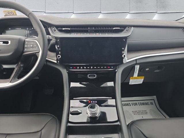 2027 Jeep Grand Cherokee Limited Reserve