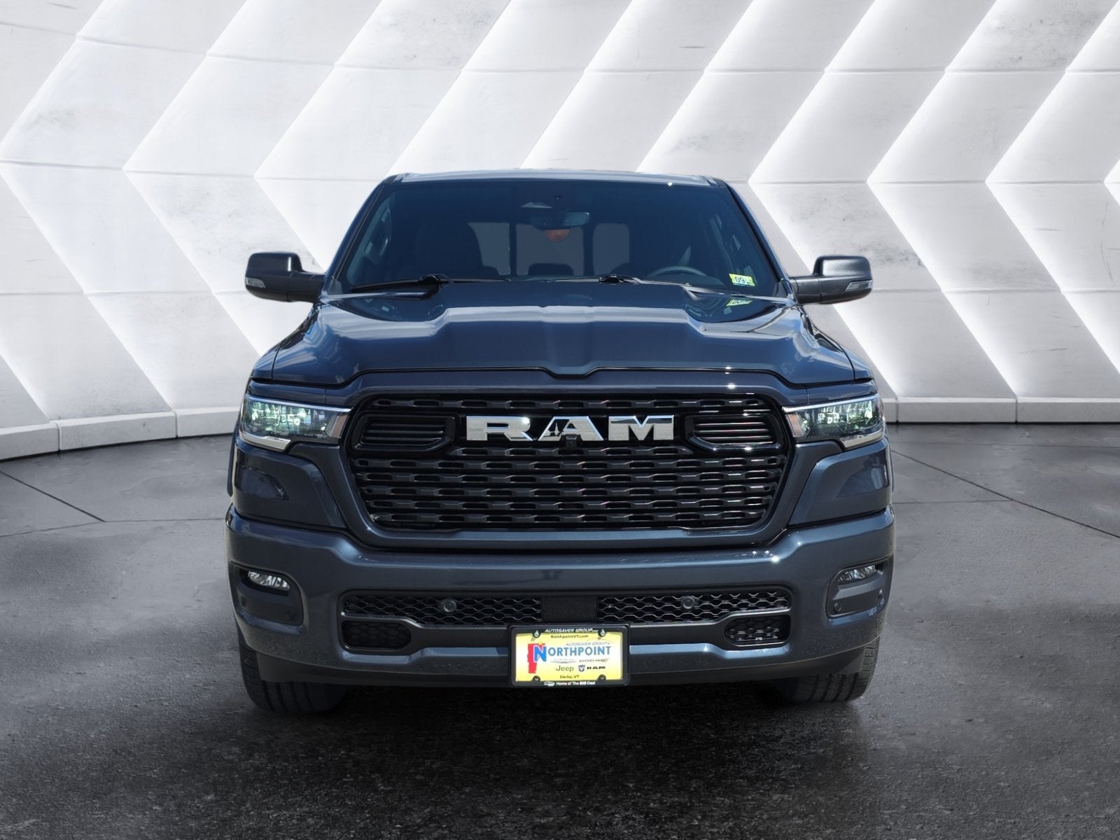 2027 RAM 1500 Big Horn/Lone Star