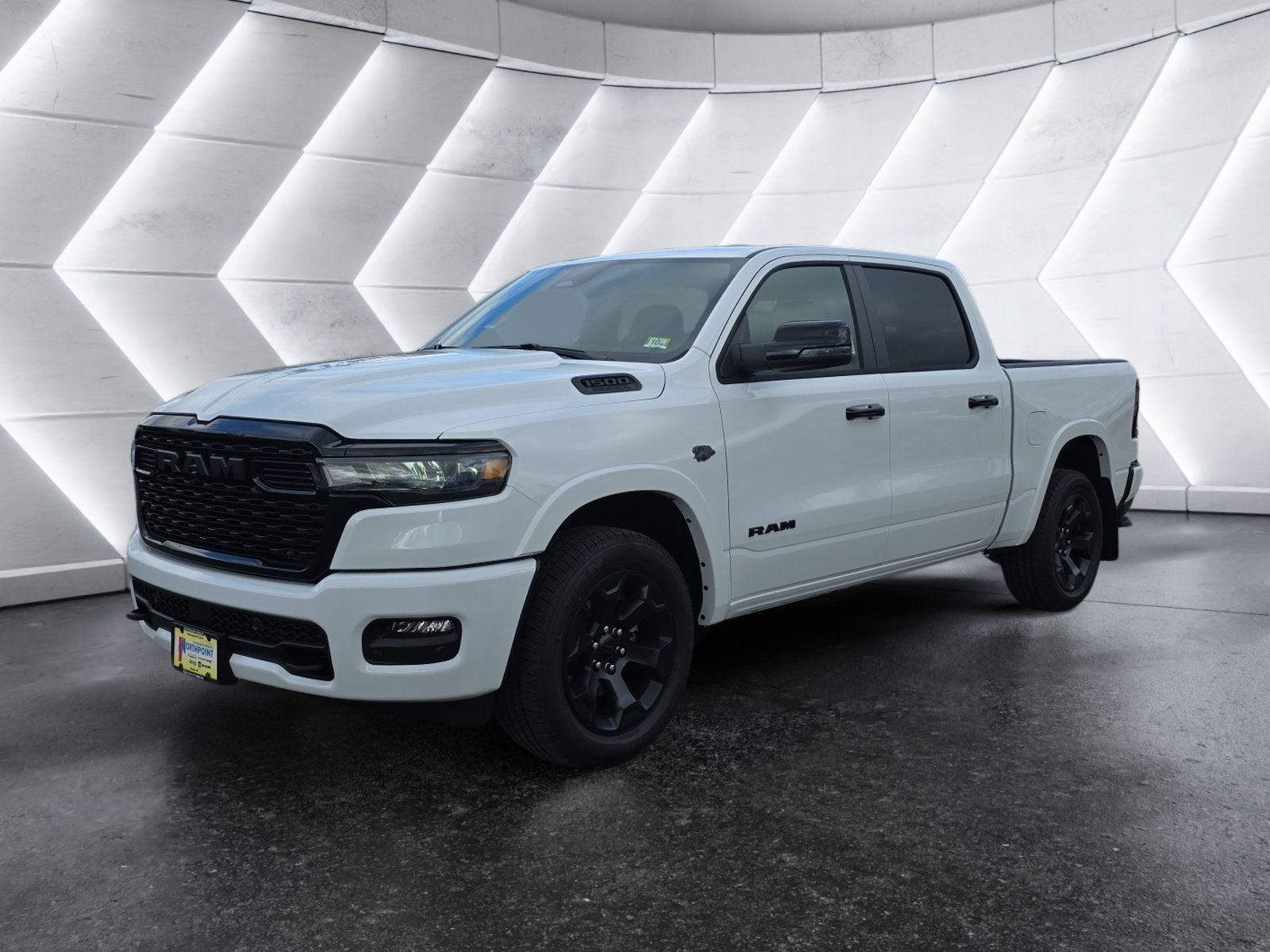 2027 RAM 1500 Big Horn/Lone Star