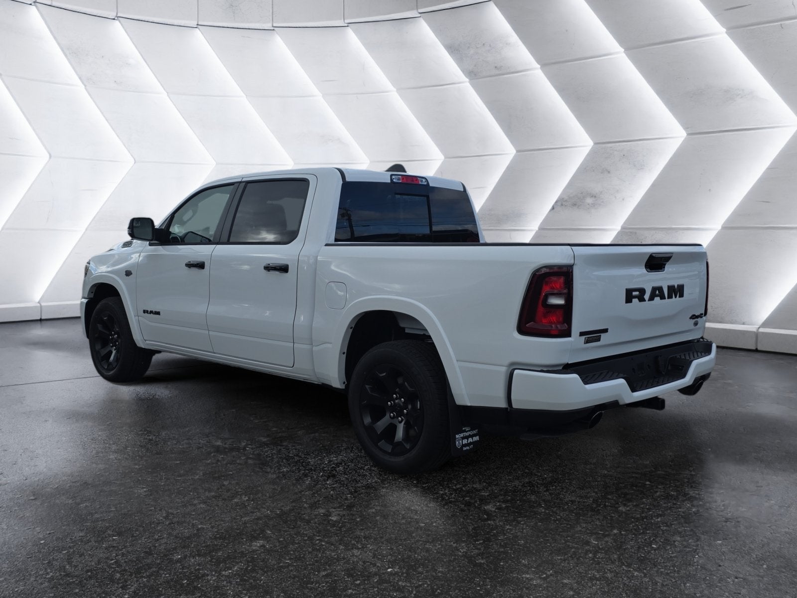 2027 RAM 1500 Big Horn/Lone Star